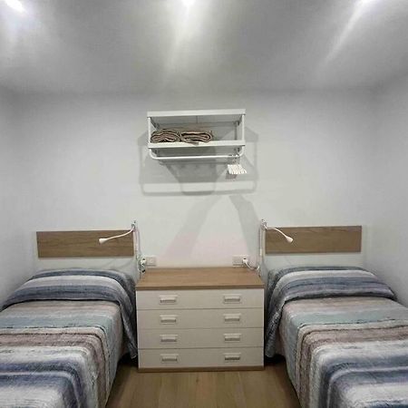 Apartamento Con Preciosas Vistas A Pie De Playa サンタ・ポラ エクステリア 写真