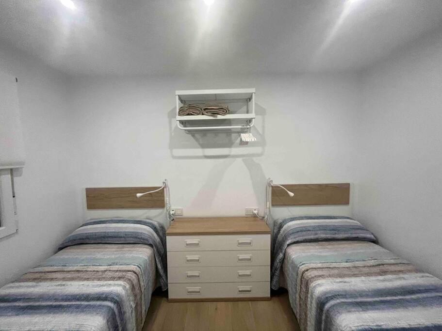 Apartamento Con Preciosas Vistas A Pie De Playa サンタ・ポラ エクステリア 写真