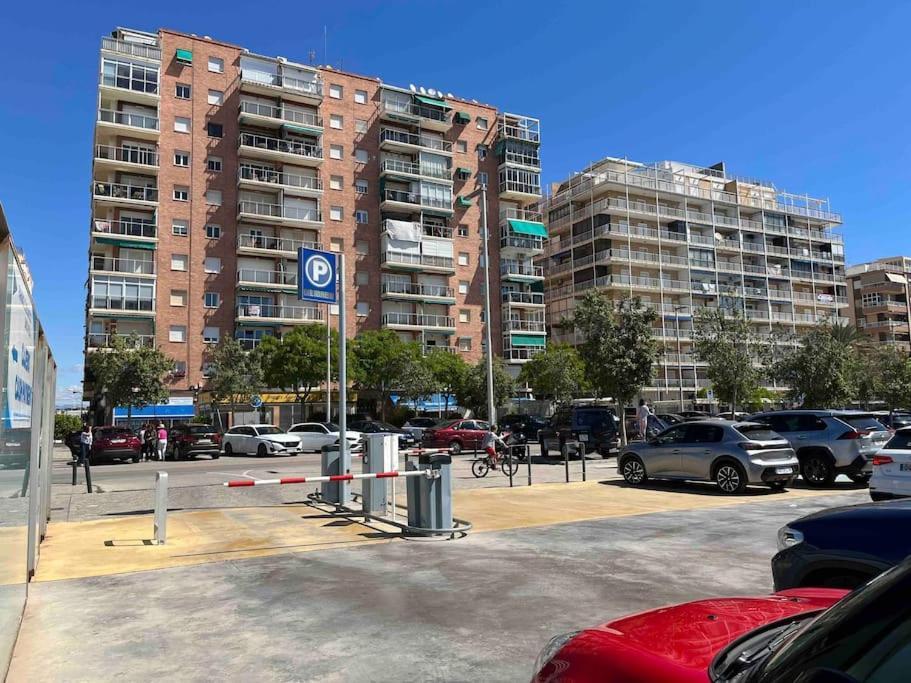 Apartamento Con Preciosas Vistas A Pie De Playa サンタ・ポラ エクステリア 写真
